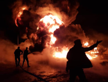 rojava incendi fuori dal carcere di Sinaa