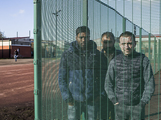 13 novembre 2017, Le Mesnil-Amelot (77), FRANCE. Personnes retenues dans le Centre de Rétention Administrative (CRA) du Mesnil-Amelot. Les personnes ont donné leur accord pour être en photo