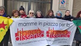 mamme in piazza per il diritto al dissenso